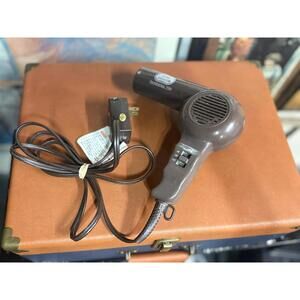 Retro Vidal Sassoon Professional 1500 Watt Mid-Size Hair Dryer Model VS-509